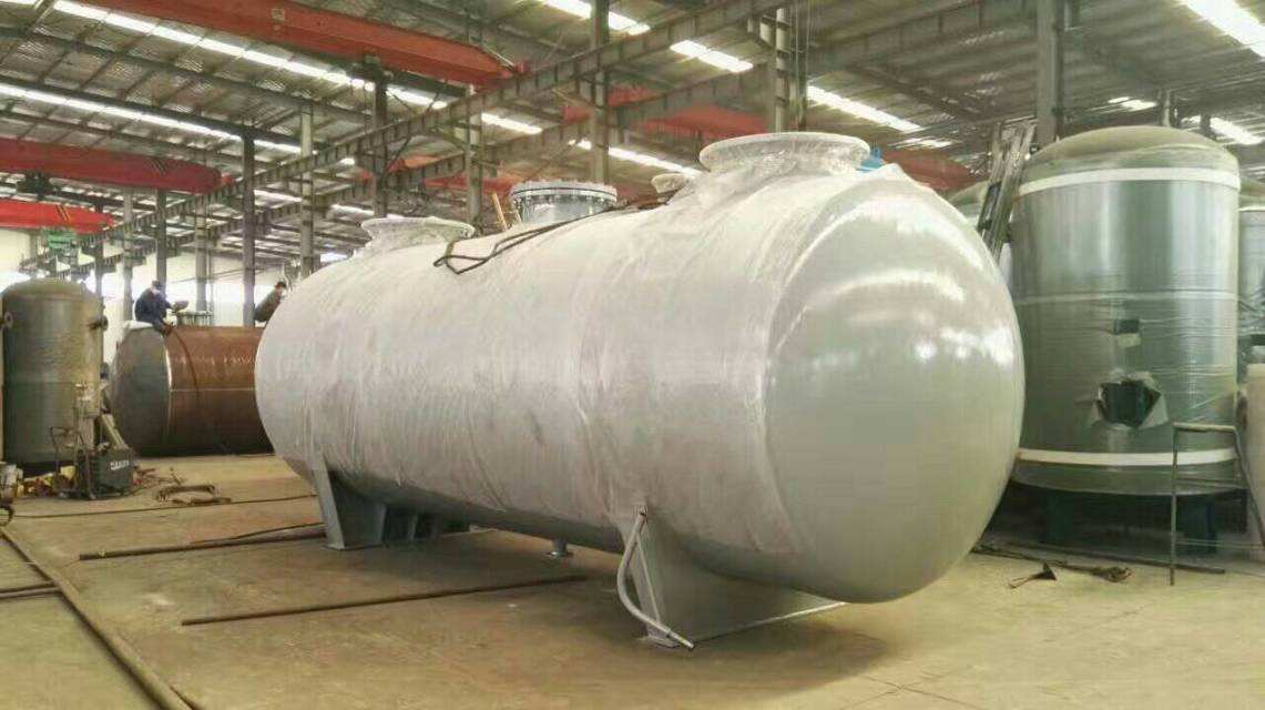北塔20m³储气罐